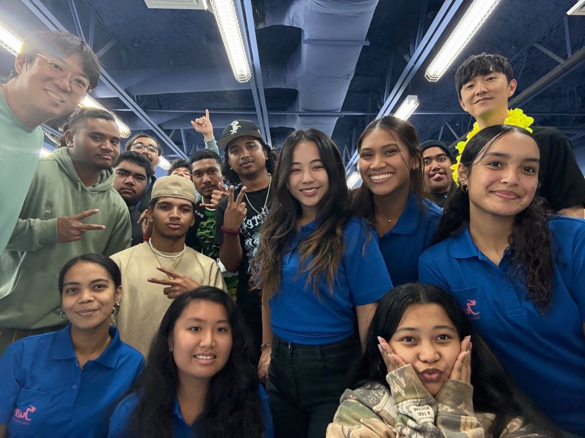 Eric Ji with HisPlan Movement students
